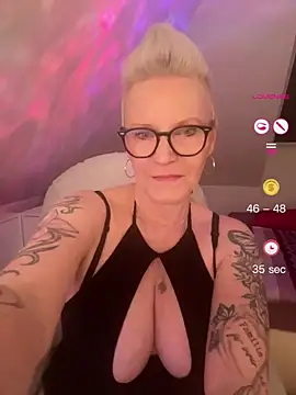 Snapshot of German_Milf chatting on May 20, 2026, 12:46 pm German Milf online show from May 20, 2026, 12:46 pm