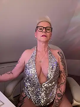 German Milf online show from March 18, 2026, 1:57 pm