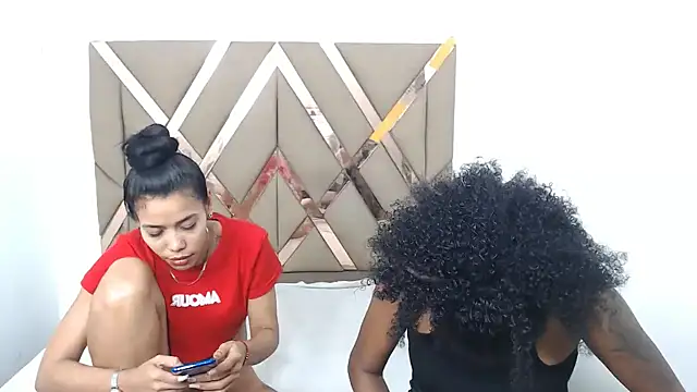 Snapshot of lizeth_keilyn chatting on March 28, 2026, 2:51 pm lizeth keilyn online show from March 28, 2026, 2:51 pm