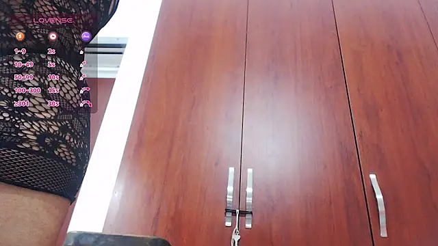 Snapshot of hornywife_ chatting on September 30, 2025, 7:31 pm hornywife  online show from September 30, 2025, 7:31 pm