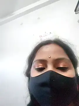 Shristiprakash0 online show from March 13, 2025, 6:05 am