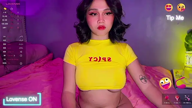 Snapshot of Ur_AsianBabyGirlxx chatting on January 23, 2025, 4:26 pm Ur AsianBabyGirlxx online show from January 23, 2025, 4:26 pm