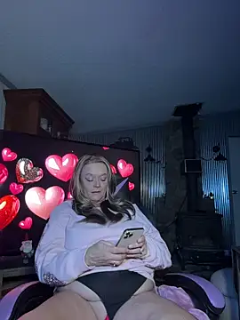 cowgirlc online show from February 14, 2026, 3:51 am