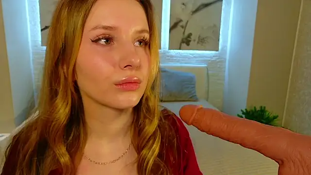 Betty June online show from February 10, 2026, 8:19 pm