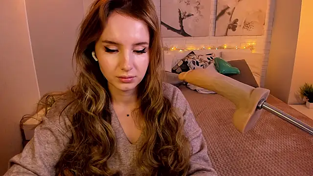 Snapshot of Betty_June chatting on February 12, 2025, 1:19 am Betty June online show from February 12, 2025, 1:19 am