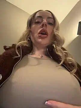 EmaSalis online show from February 9, 2026, 8:23 am