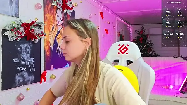 Misss Vikk online show from December 20, 2025, 2:03 am