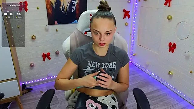 Snapshot of Misss_Vikk chatting on February 20, 2026, 3:25 pm Misss Vikk online show from February 20, 2026, 3:25 pm