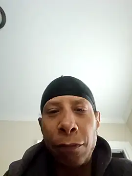 Snapshot of Vybezmaster chatting on November 16, 2025, 6:34 pm Vybezmaster online show from November 16, 2025, 6:34 pm