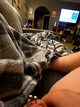 bigboldnpeirced online show from April 25, 2026, 9:45 am