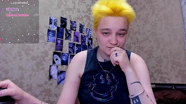 Snapshot of Imlinn chatting on October 23, 2025, 4:49 pm Imlinn online show from October 23, 2025, 4:49 pm