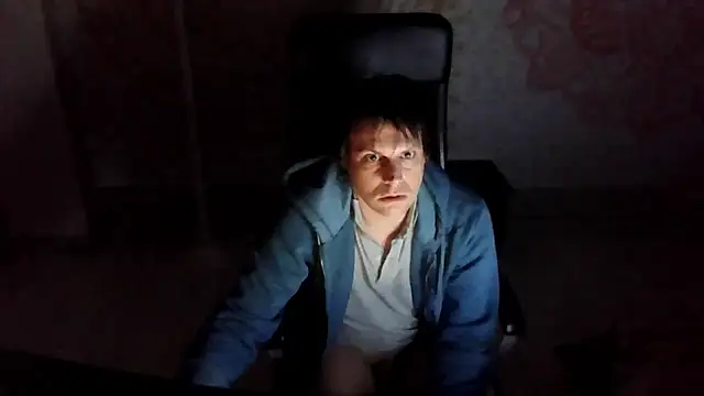 Snapshot of slankecrosdresser chatting on February 17, 2026, 8:50 pm slankecrosdresser online show from February 17, 2026, 8:50 pm