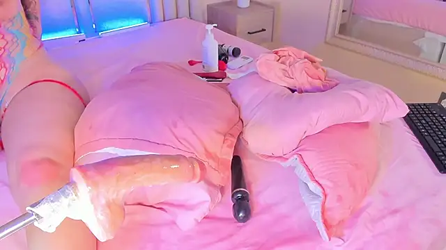 Snapshot of Saekohofman chatting on September 20, 2025, 4:23 pm Saekohofman online show from September 20, 2025, 4:23 pm