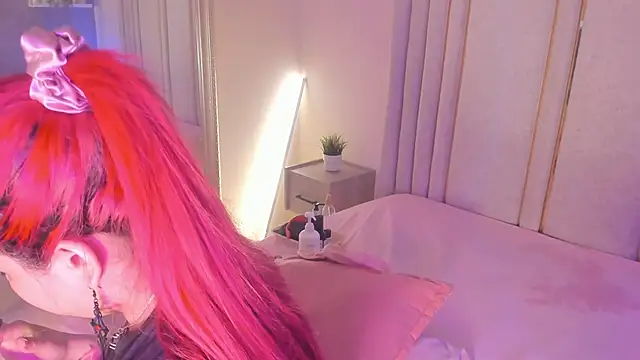 Snapshot of Saekohofman chatting on December 4, 2025, 4:11 am Saekohofman online show from December 4, 2025, 4:11 am