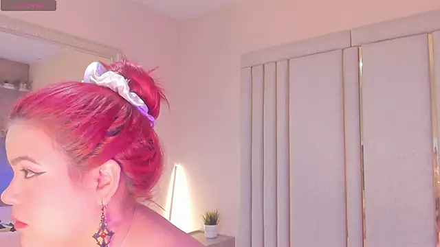 Snapshot of Saekohofman chatting on January 14, 2026, 4:16 am Saekohofman online show from January 14, 2026, 4:16 am