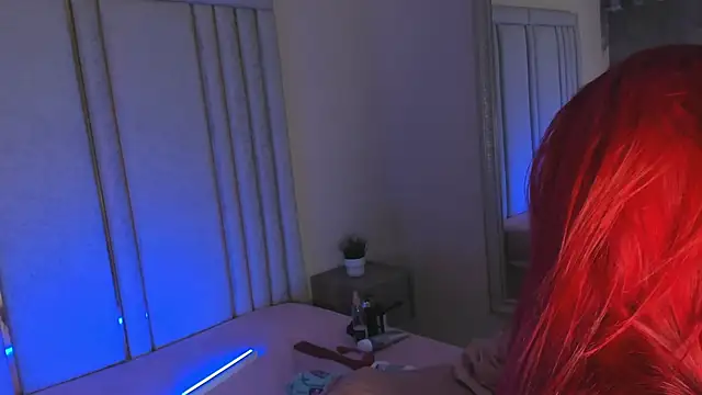 Snapshot of Saekohofman chatting on November 6, 2025, 4:05 am Saekohofman online show from November 6, 2025, 4:05 am