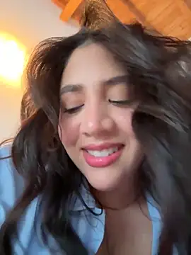 marcimaa online show from December 5, 2025, 9:12 pm