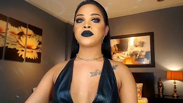 MarryQueen22 online show from March 18, 2026, 12:47 am