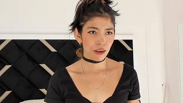 Snapshot of Girl_Cherry chatting on September 11, 2025, 11:32 am Girl Cherry online show from September 11, 2025, 11:32 am