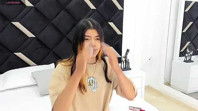 Snapshot of Girl_Cherry chatting on September 27, 2025, 11:38 am Girl Cherry online show from September 27, 2025, 11:38 am