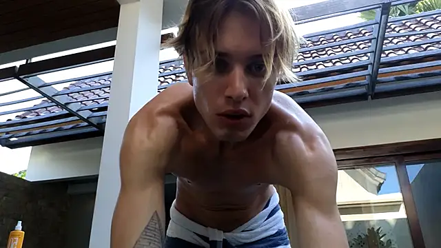 Snapshot of Cryptikov chatting on March 28, 2026, 12:22 am Cryptikov online show from March 28, 2026, 12:22 am