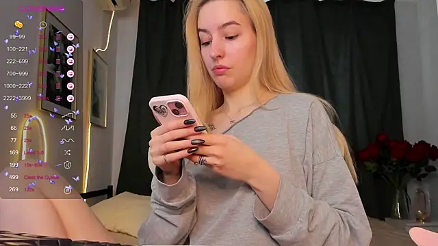 Fire moth online show from April 11, 2026, 3:14 am