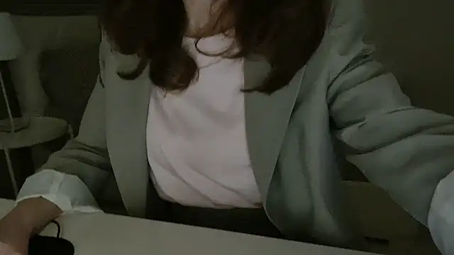 amara 2022 online show from April 27, 2026, 8:40 pm