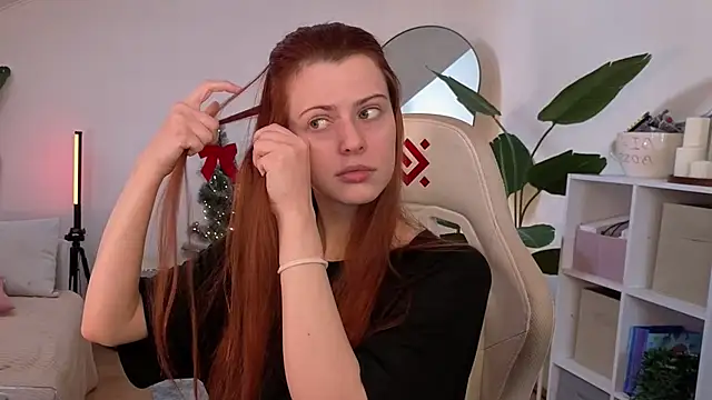 Snapshot of doll_lesli chatting on January 14, 2026, 11:14 am doll lesli online show from January 14, 2026, 11:14 am