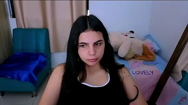 Snapshot of _elenna chatting on October 3, 2025, 5:36 pm elenna online show from October 3, 2025, 5:36 pm