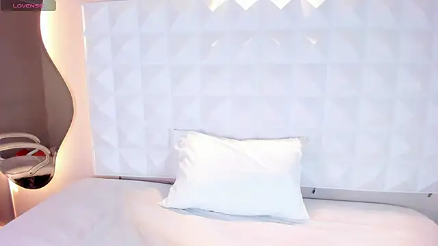 Crismat  online show from January 14, 2025, 4:15 am