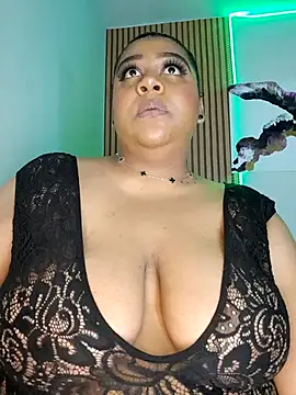 BiancaFollerach online show from May 19, 2026, 11:39 am