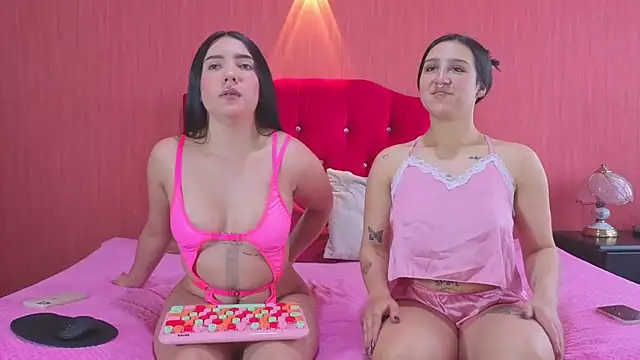 Isa And Natasha online show from October 24, 2025, 1:32 pm