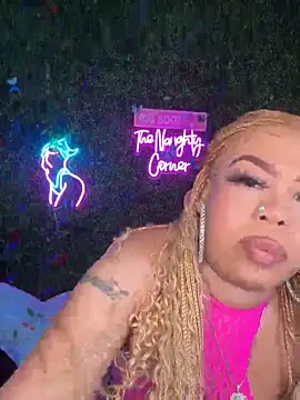 ThickAssRena online show from May 21, 2026, 10:07 pm