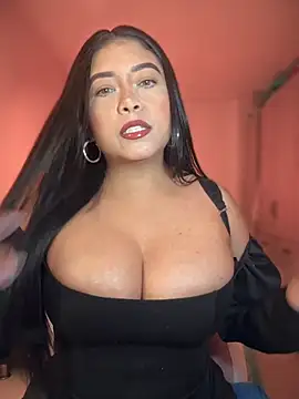 Snapshot of cami_ortiz__ chatting on October 12, 2025, 4:58 am cami ortiz online show from October 12, 2025, 4:58 am