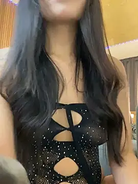 DaphneUwu online show from February 12, 2026, 12:43 am