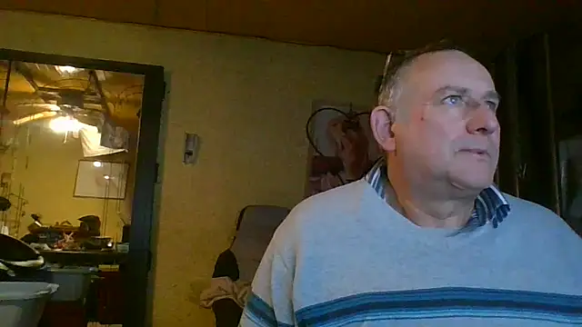 Snapshot of jeanlulu chatting on January 14, 2025, 8:37 pm jeanlulu online show from January 14, 2025, 8:37 pm