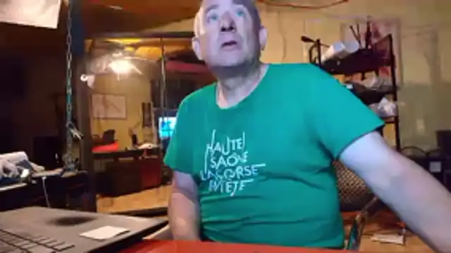 Snapshot of jeanlulu chatting on June 1, 2026, 7:35 pm jeanlulu online show from June 1, 2026, 7:35 pm