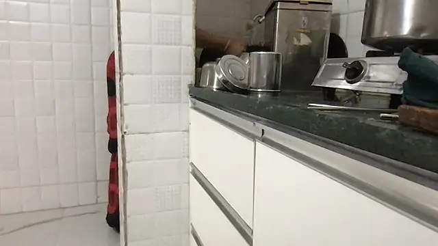 Snapshot of Riyasingh9 chatting on March 7, 2025, 3:29 am Riyasingh9 online show from March 7, 2025, 3:29 am