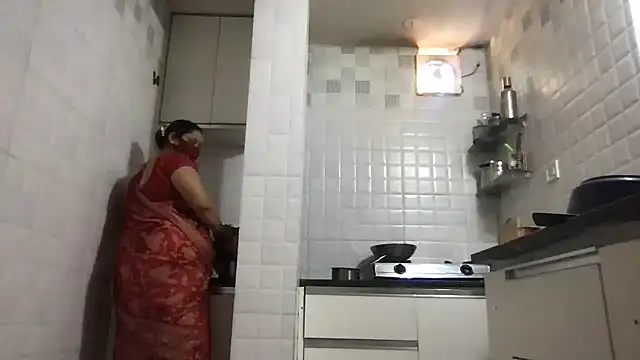 Snapshot of Riyasingh9 chatting on March 2, 2026, 5:08 am Riyasingh9 online show from March 2, 2026, 5:08 am