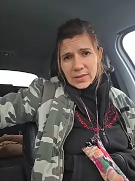 Snapshot of Lina_lou4 chatting on January 17, 2026, 3:26 pm Lina lou4 online show from January 17, 2026, 3:26 pm