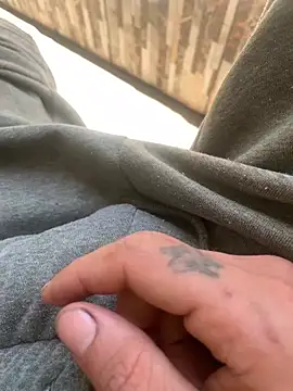 Snapshot of Cortez1225 chatting on January 23, 2025, 1:56 pm Cortez1225 online show from January 23, 2025, 1:56 pm