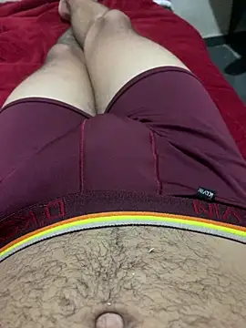 Snapshot of Cortez1225 chatting on January 22, 2025, 2:26 am Cortez1225 online show from January 22, 2025, 2:26 am