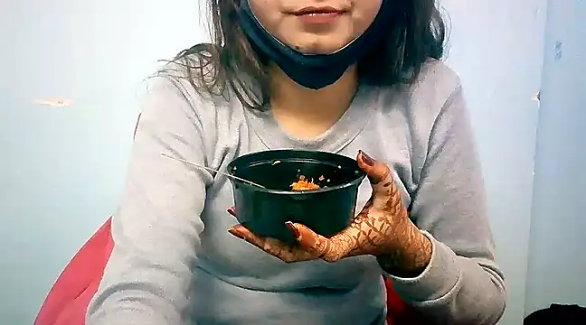 lovelydesi21 online show from January 15, 2025, 9:35 am