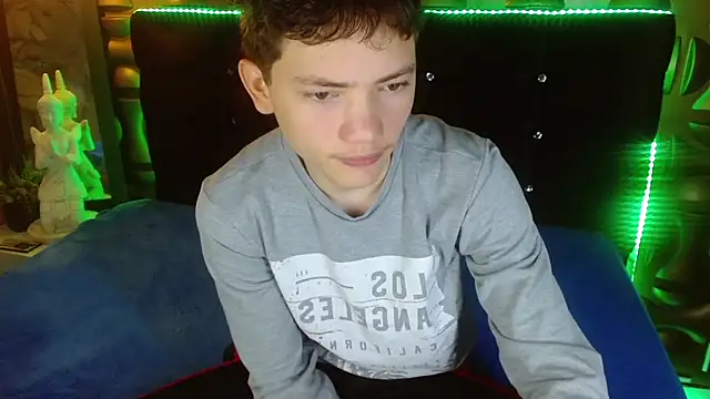 cruz dante online show from March 31, 2026, 7:16 pm