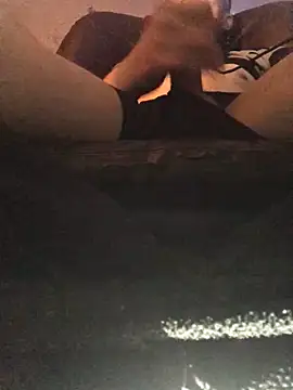 foxiks online show from January 5, 2025, 6:02 pm