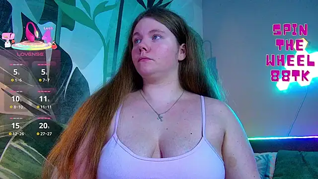 Snapshot of RubyValen chatting on September 24, 2025, 1:02 am RubyValen online show from September 24, 2025, 1:02 am