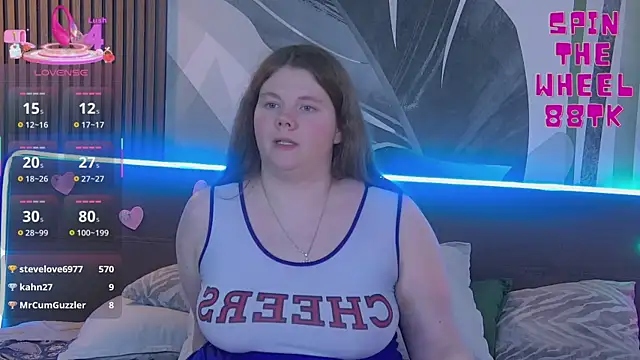 Snapshot of RubyValen chatting on February 18, 2025, 7:21 am RubyValen online show from February 18, 2025, 7:21 am