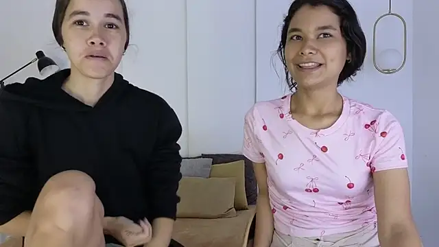 Snapshot of sexychanell_18 chatting on February 21, 2026, 1:24 pm sexychanell 18 online show from February 21, 2026, 1:24 pm