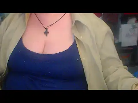 Snapshot of mayasmith chatting on March 17, 2025, 4:22 pm mayasmith online show from March 17, 2025, 4:22 pm