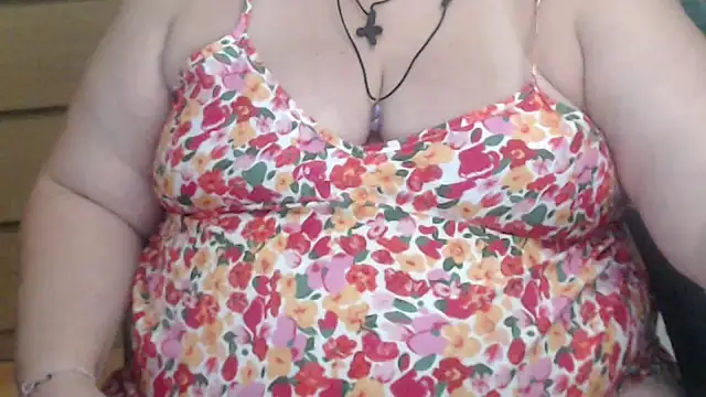 Snapshot of mayasmith chatting on September 18, 2025, 7:28 pm mayasmith online show from September 18, 2025, 7:28 pm